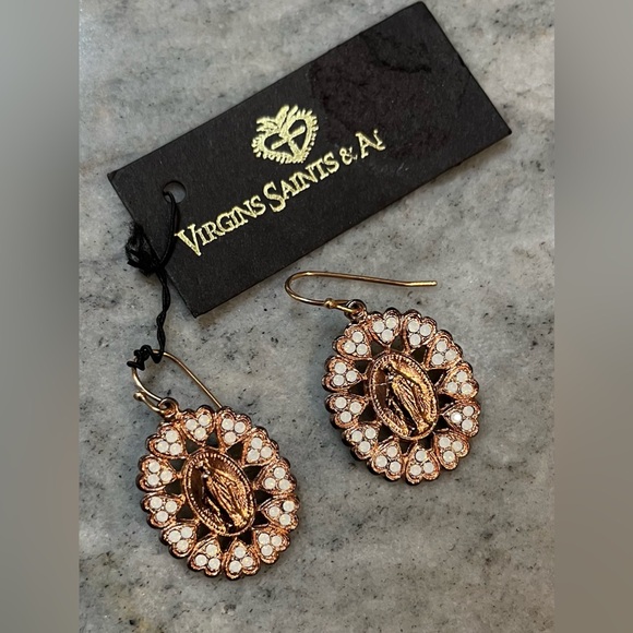 VIRGIN SAINTS & ANGELS BRINGING HER HOME CHARM EARRINGS - Picture 2 of 6